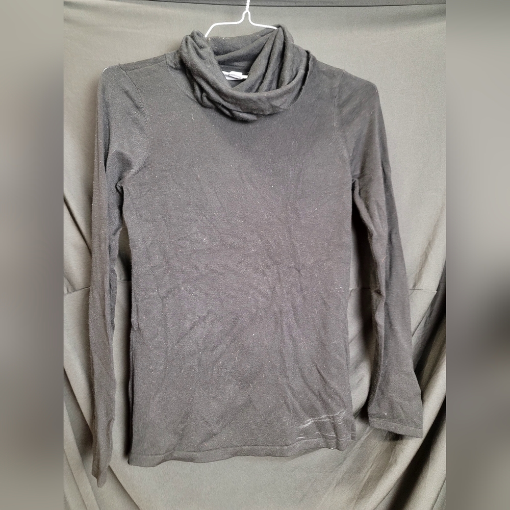Jana black turtle neck top